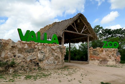 Entrance to Vallazoo in Valladolid Yucatan